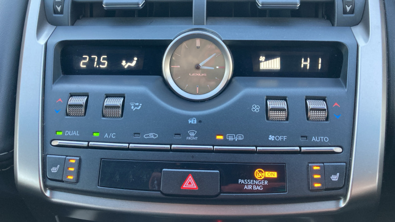 Lexus NX 300h 2.5 Luxury 5dr CVT [Premium Nav] Hybrid Estate